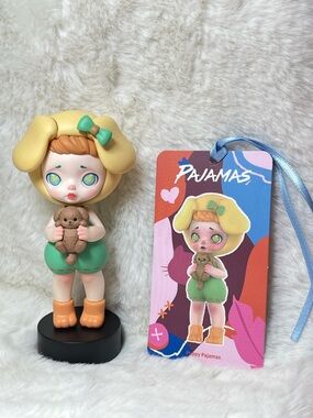 Puppy Pajamas Collectible Doll - Green & Yellow